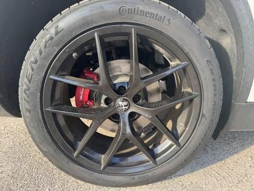 2019 Alfa Romeo Stelvio Ti Sport