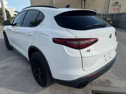 2019 Alfa Romeo Stelvio Ti Sport