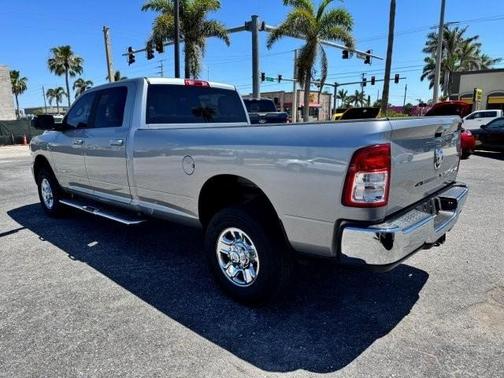 2021 RAM 2500 Big Horn Crew Cab 4x4 8' Box