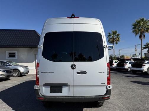 2019 Mercedes-Benz Sprinter 2500 Standard Roof