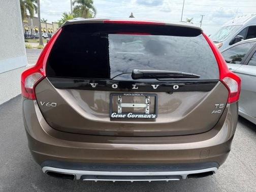 Brown 2018 Volvo V60 Cross Country T5