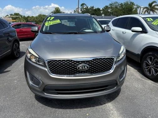 2017 Kia Sorento LX