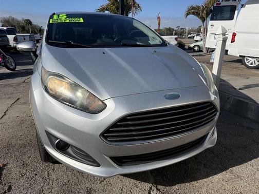 2015 Ford Fiesta SE