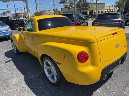 2005 Chevrolet SSR 1/2 TON