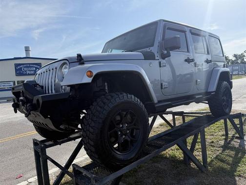 Billet Silver Metallic Clearcoat 2018 Jeep Wrangler JK Unlimited Sahara