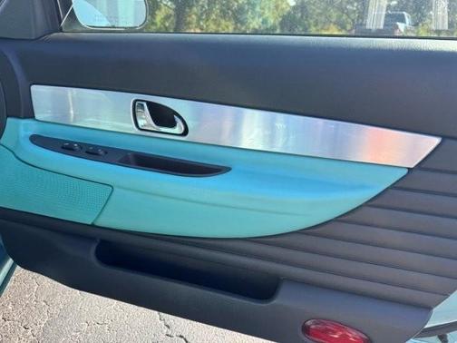 2002 Ford Thunderbird Base