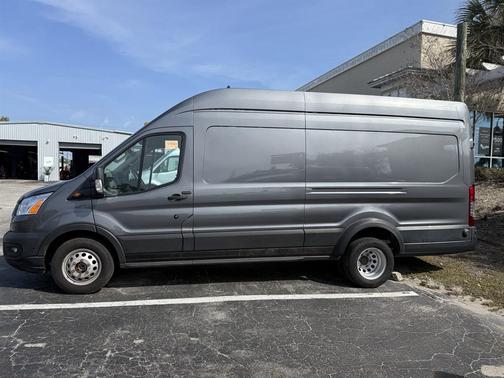 2022 Ford Transit-350 Base
