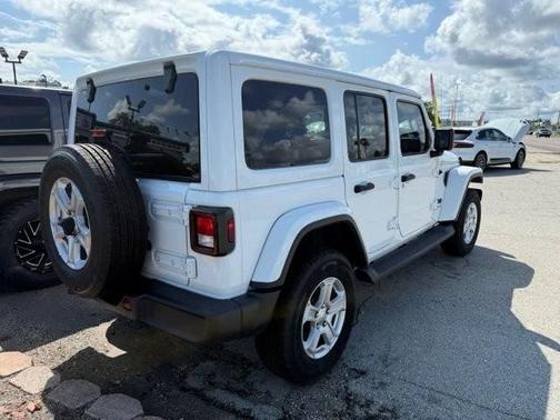 2021 Jeep Wrangler Unlimited Sahara