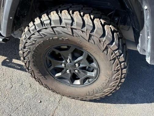 2022 Jeep Gladiator Willys 4x4