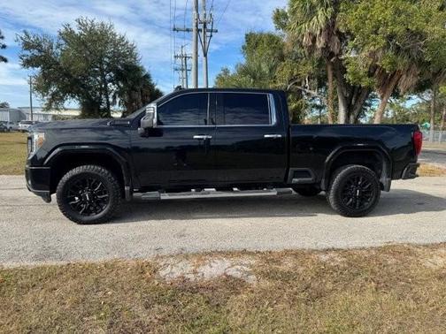 2021 GMC Sierra 2500 Denali