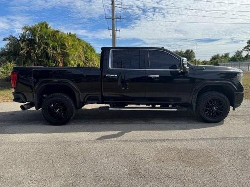 2021 GMC Sierra 2500 Denali