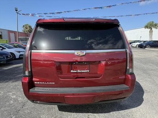 2018 Cadillac Escalade Premium Luxury