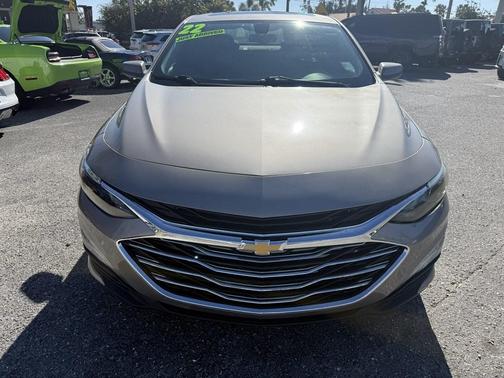 2022 Chevrolet Malibu FWD LT