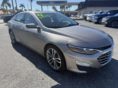 2022 Chevrolet Malibu FWD LT