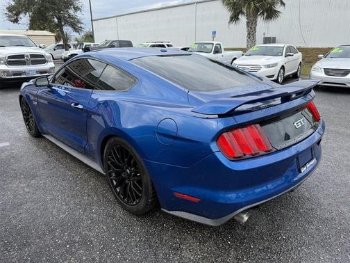 2017 Ford Mustang GT Premium