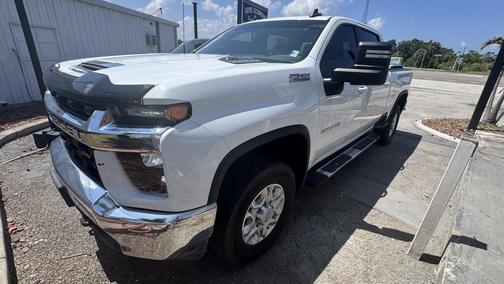 Summit White 2023 Chevrolet Silverado 2500 LT