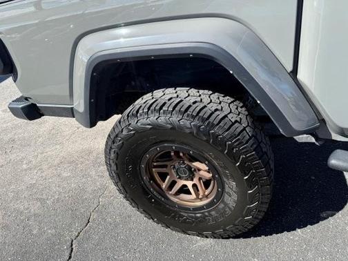 2022 Jeep Gladiator Sport S