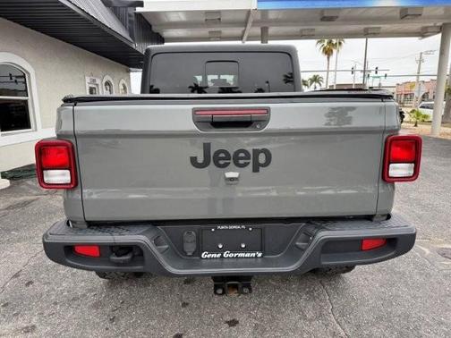 2022 Jeep Gladiator Sport S