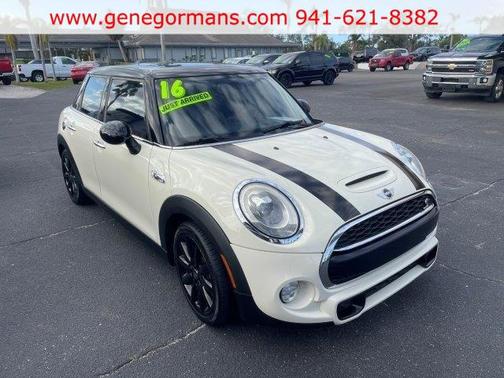 2016 MINI Hardtop Cooper S