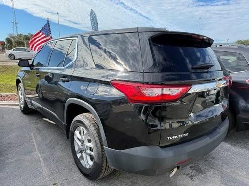 2021 Chevrolet Traverse LS