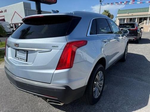 2017 Cadillac XT5 Luxury