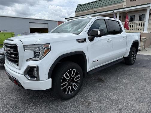 Summit White 2021 GMC Sierra 1500 AT4