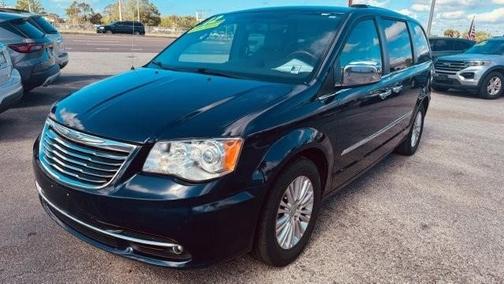 2012 Chrysler Town & Country Limited