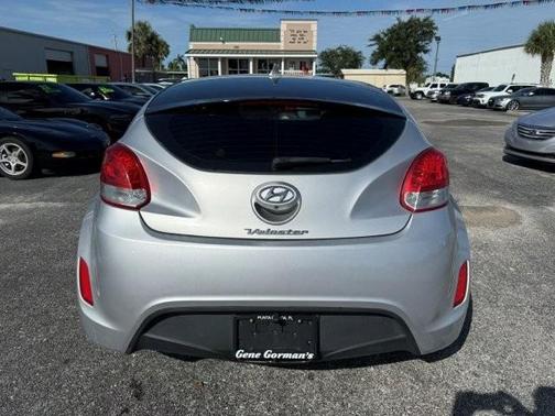 2015 Hyundai Veloster Base
