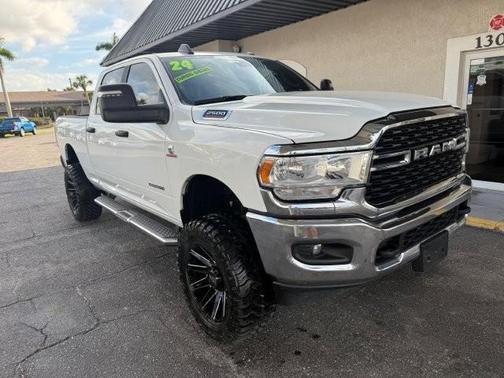 2024 RAM 2500 Big Horn Crew Cab 4x4 6'4' Box