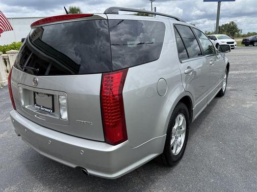 Silver Smoke 2006 Cadillac SRX V6
