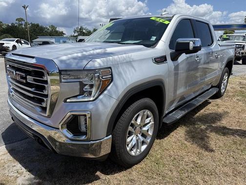 Quicksilver Metallic 2021 GMC Sierra 1500 SLT