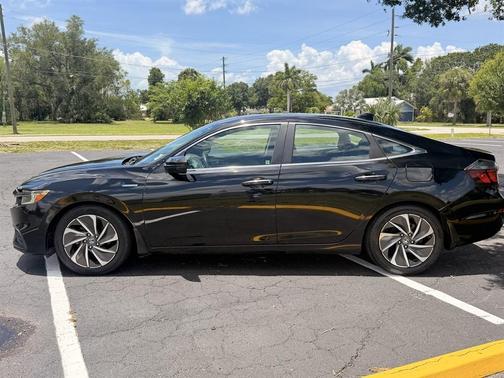 Crystal Black Pearl 2020 Honda Insight Touring