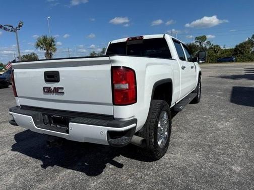 2016 GMC Sierra 2500 Denali