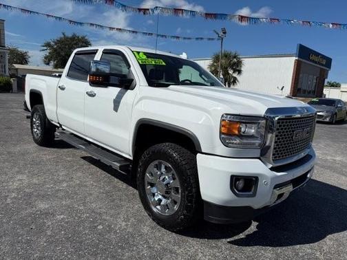2016 GMC Sierra 2500 Denali