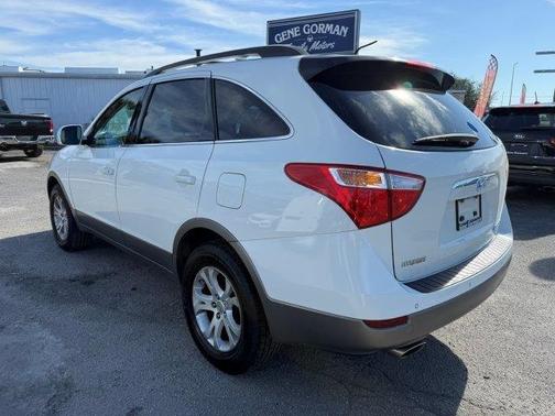 Stone White 2011 Hyundai Veracruz GLS