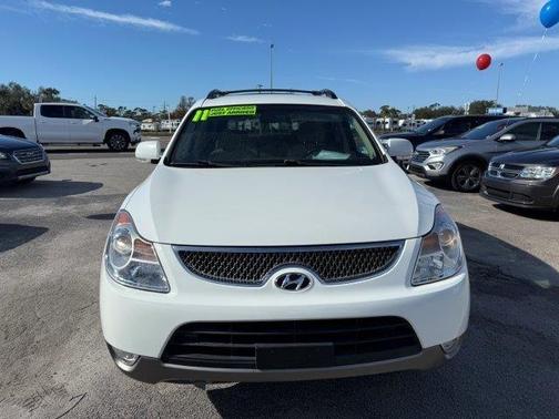 Stone White 2011 Hyundai Veracruz GLS