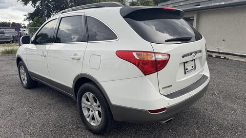 Stone White 2011 Hyundai Veracruz GLS