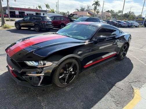 2021 Ford Mustang EcoBoost