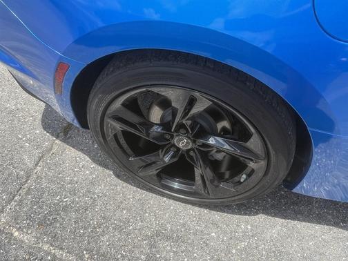 Shadow Gray Metallic 2021 Chevrolet Camaro RWD Convertible LT1