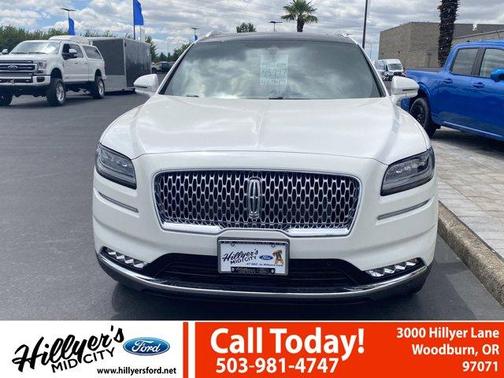 2022 Lincoln Nautilus Black Label
