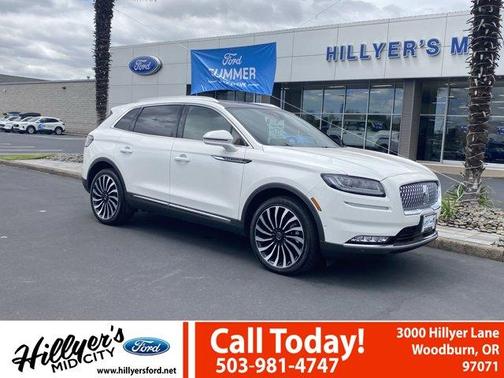 2022 Lincoln Nautilus Black Label
