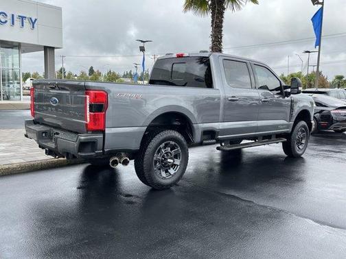 2024 Ford F-350 Lariat Super Duty