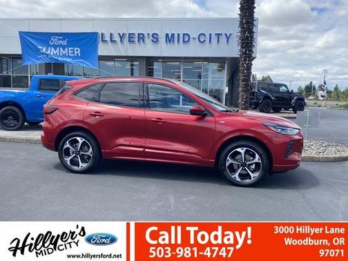 2025 Ford Escape ST-Line Elite