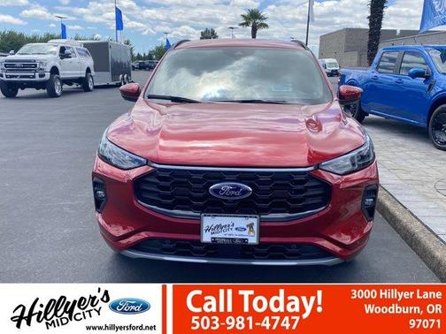 2025 Ford Escape ST-Line Elite