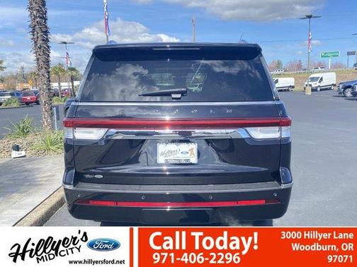 2022 Lincoln Navigator L Black Label