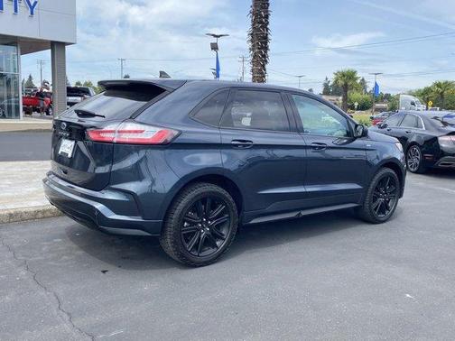 2023 Ford Edge ST Line