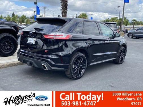 2024 Ford Edge ST