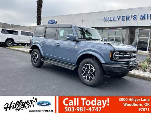 2025 Ford Bronco Outer Banks