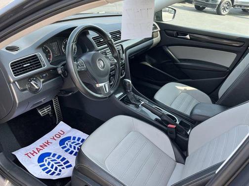 2015 Volkswagen Passat 1.8T Sport