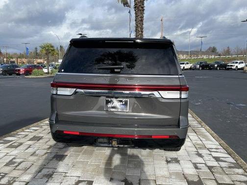 2024 Lincoln Navigator L Black Label